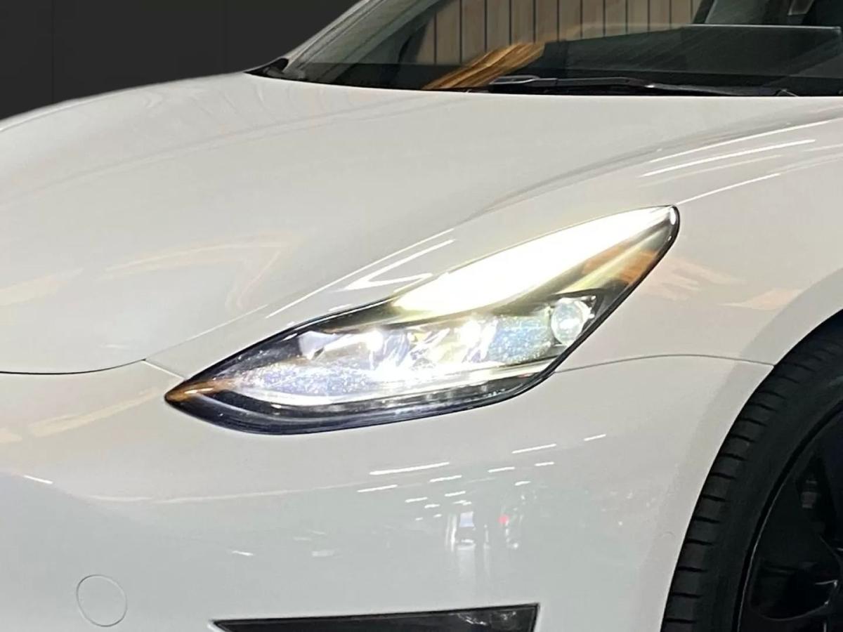 tesla-model-3-2022-eletrico-200cc