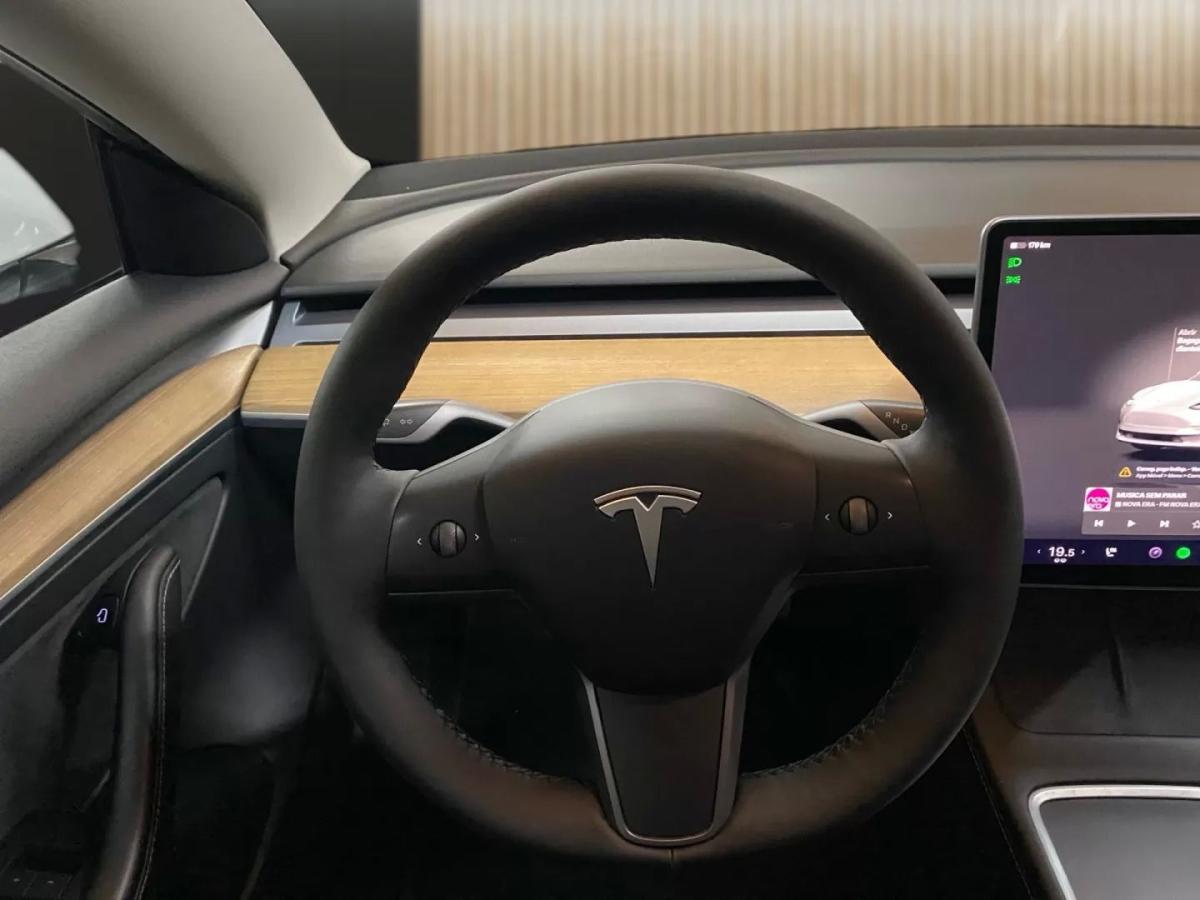 tesla-model-3-2022-eletrico-200cc