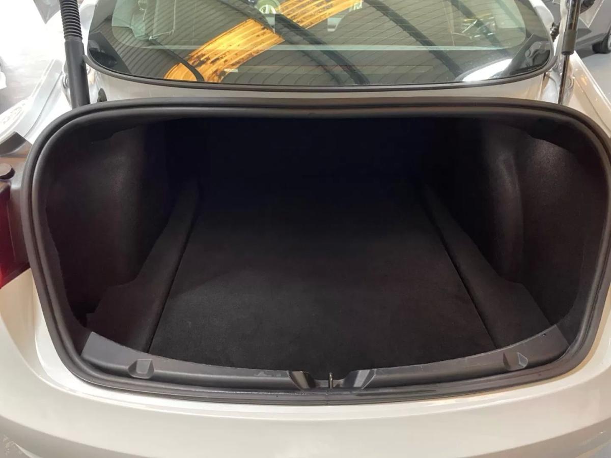 tesla-model-3-2022-eletrico-200cc