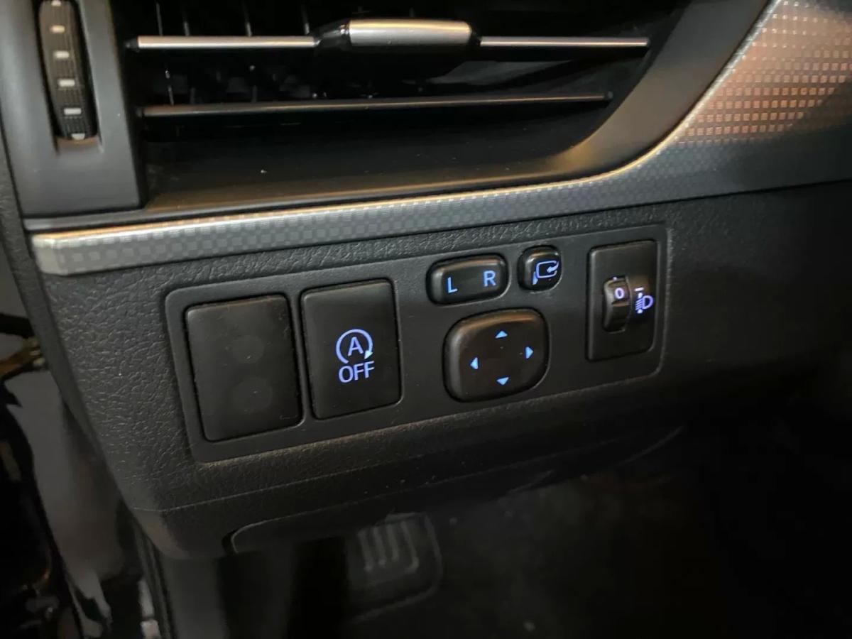 toyota-avensis-sw-2015-diesel-1995cc