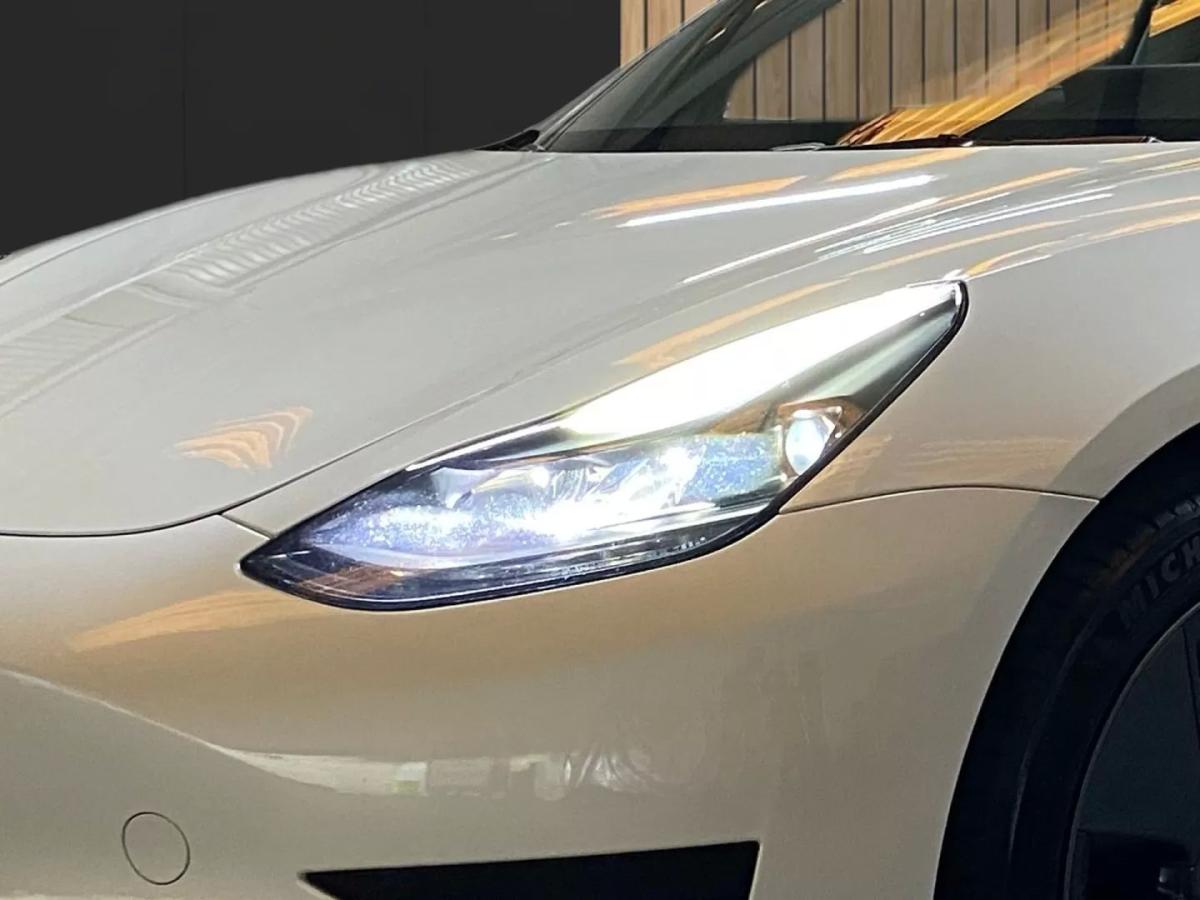 tesla-model-3-2023-eletrico-200cc