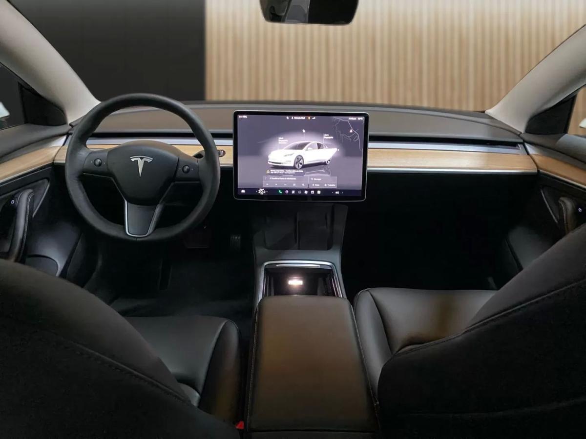 tesla-model-3-2023-eletrico-200cc