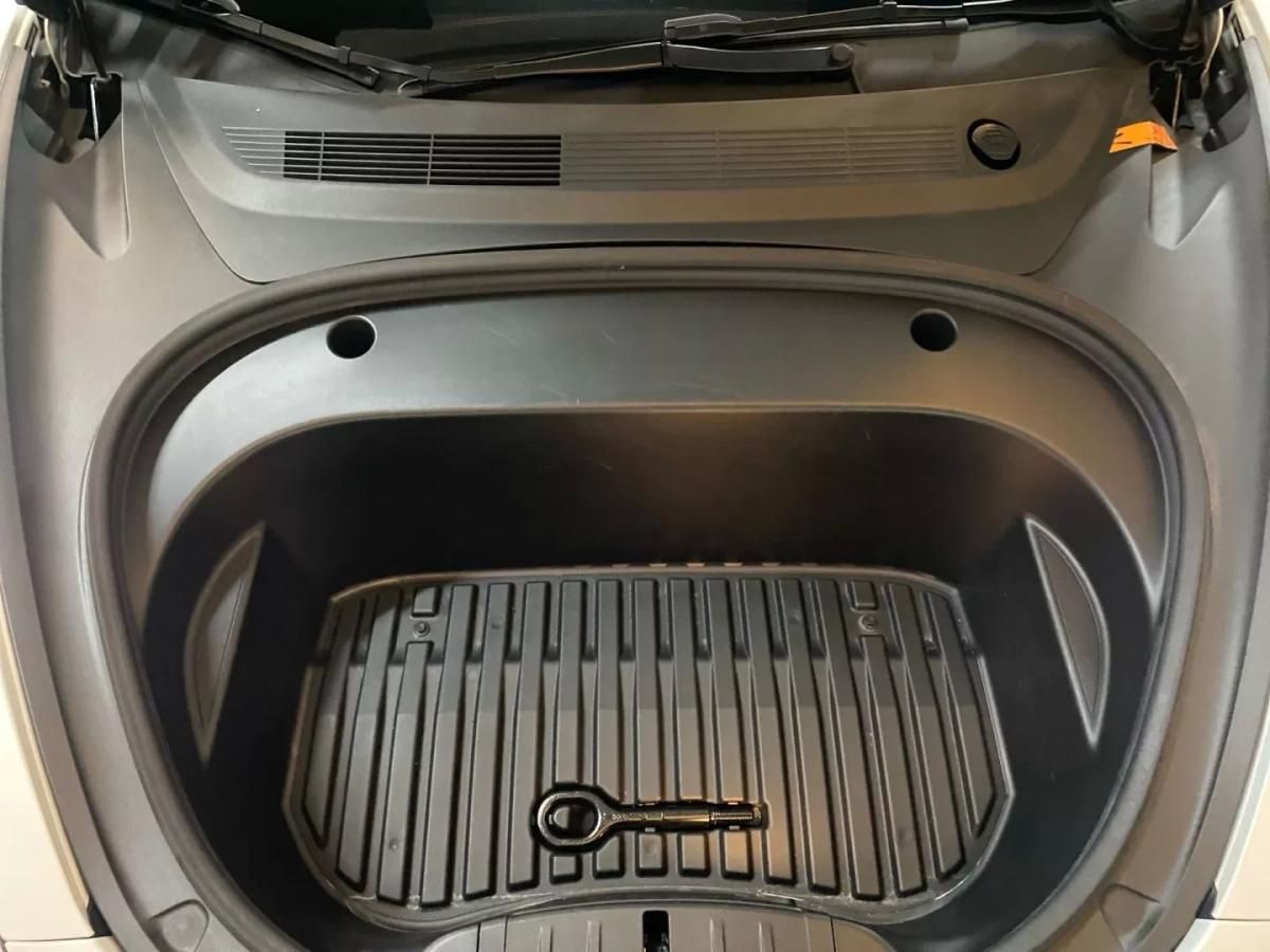 tesla-model-3-2023-eletrico-200cc