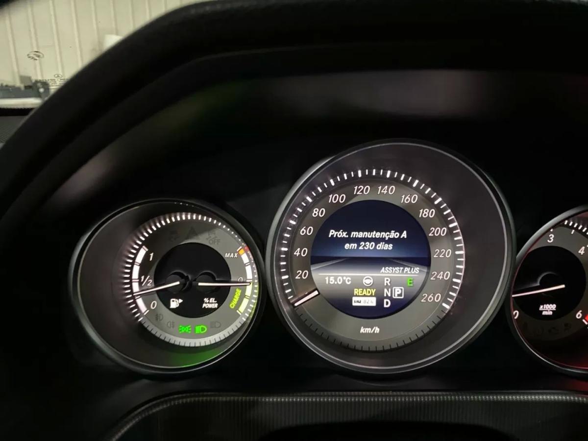 mercedes-benz-classe-e-2013-hibrido-a-diesel-2143cc