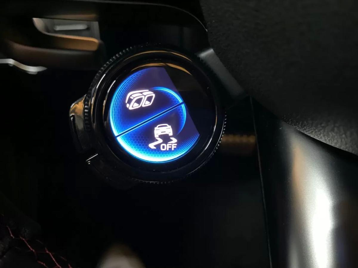mercedes-benz-classe-a-2023-gasolina-1991cc
