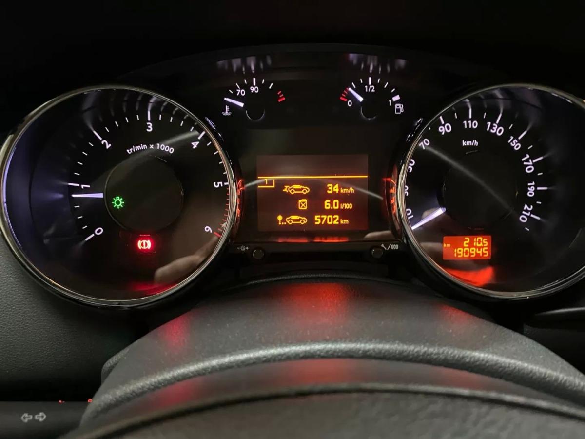peugeot-3008-2012-diesel-1560cc