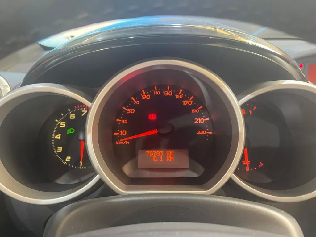 renault-wind-2011-gasolina-1149cc