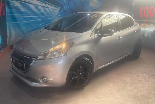 peugeot-208-2013-gasolina-1199cc