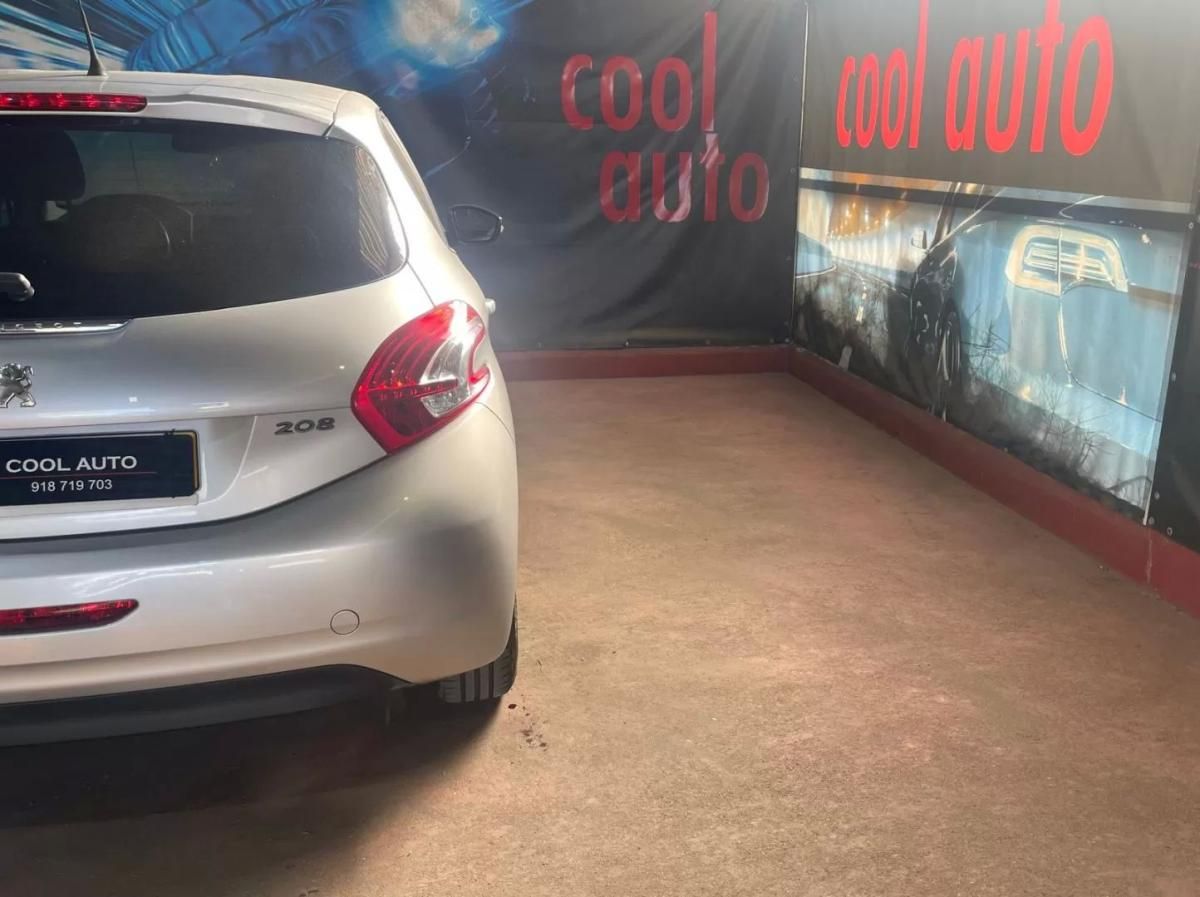 peugeot-208-2013-gasolina-1199cc