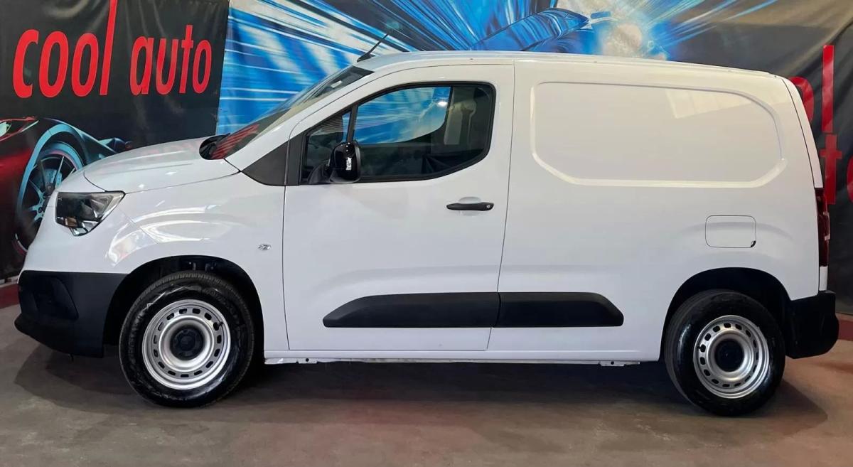 opel-combo-2023-diesel-1499cc