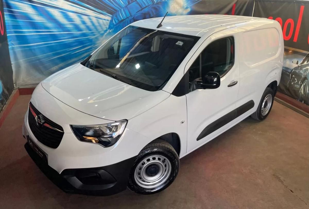 opel-combo-2023-diesel-1499cc