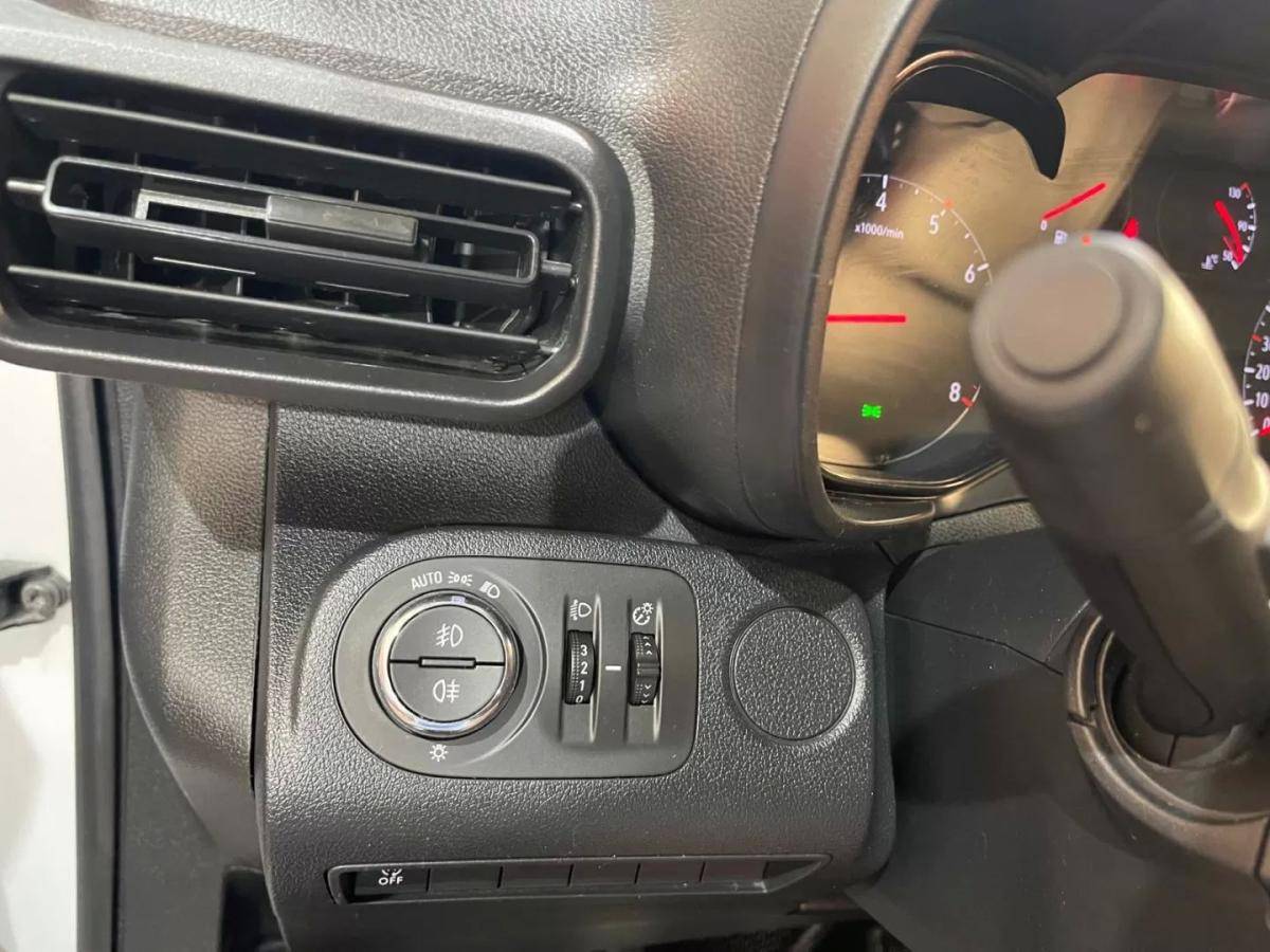 opel-combo-2023-diesel-1499cc