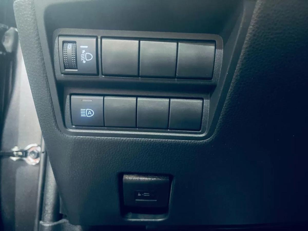 toyota-yaris-2023-gasolina-998cc