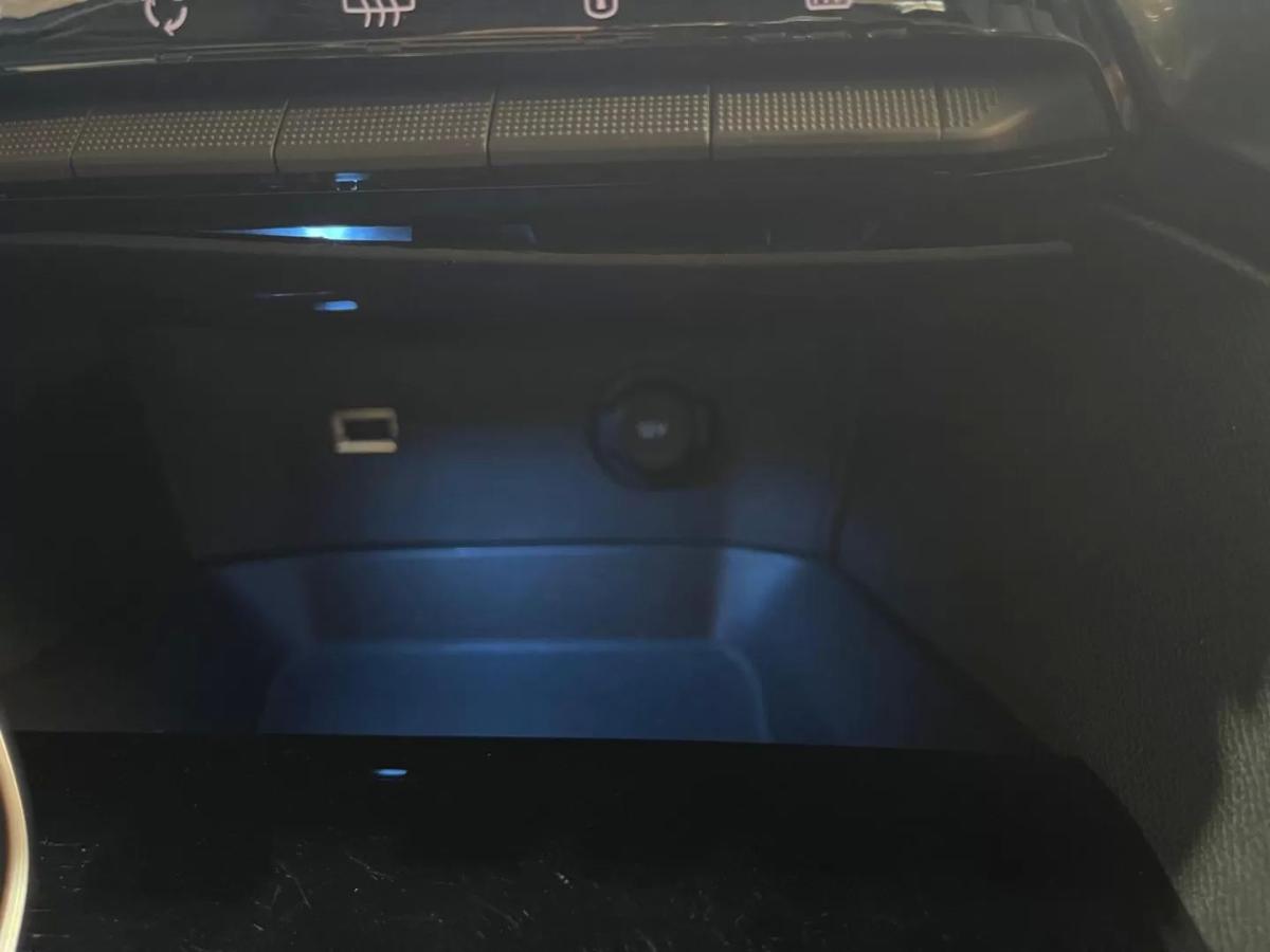 peugeot-3008-2020-diesel-1499cc