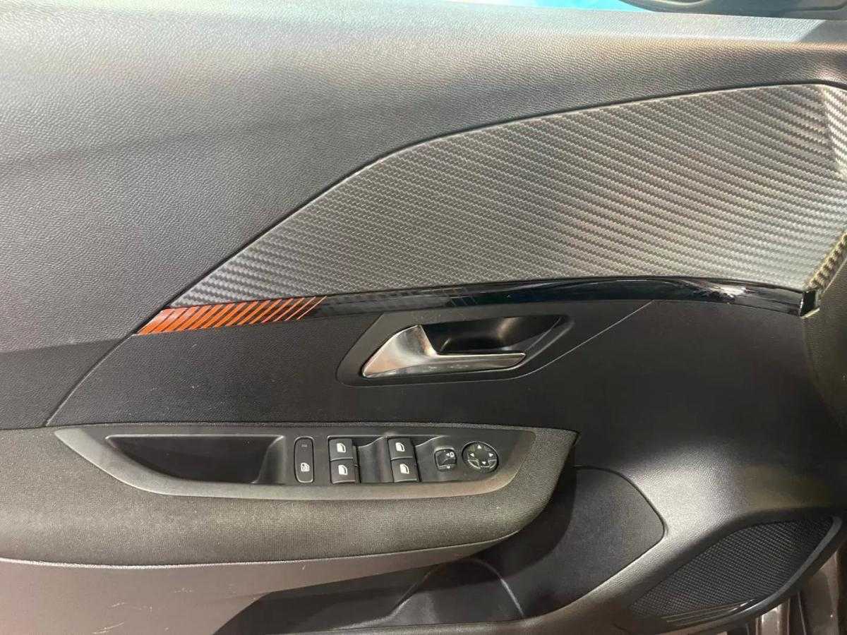 peugeot-208-2023-gasolina-1199cc