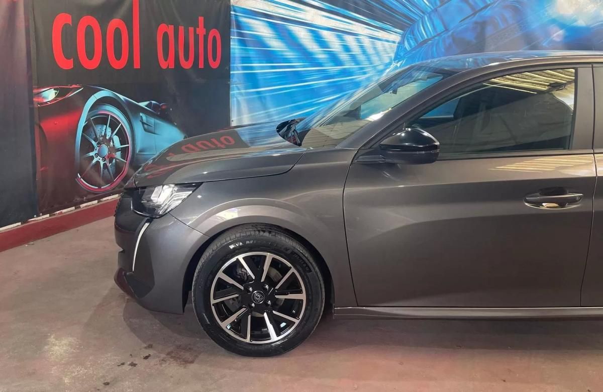peugeot-208-2023-gasolina-1199cc