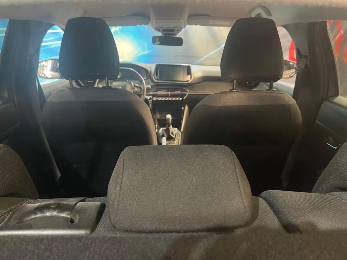 peugeot-208-2023-gasolina-1199cc
