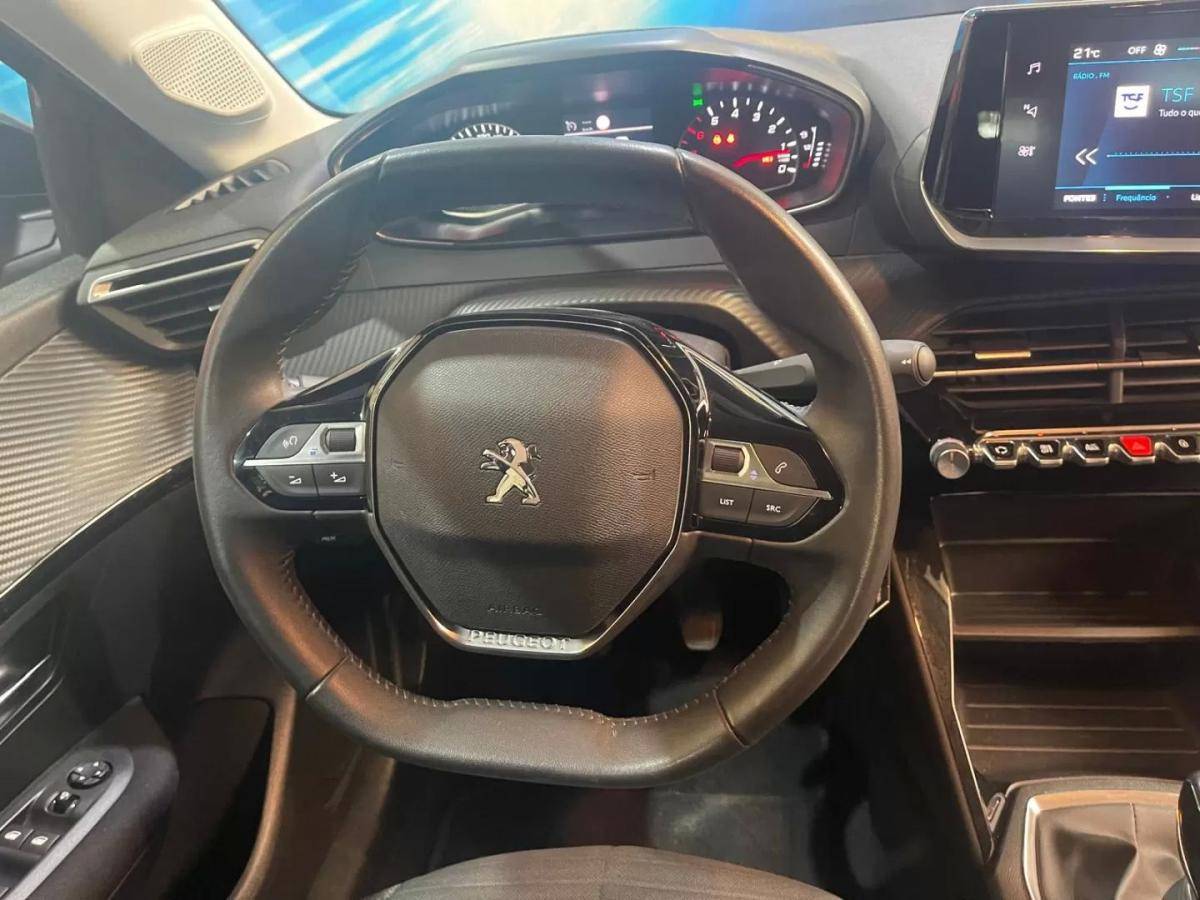 peugeot-208-2023-gasolina-1199cc