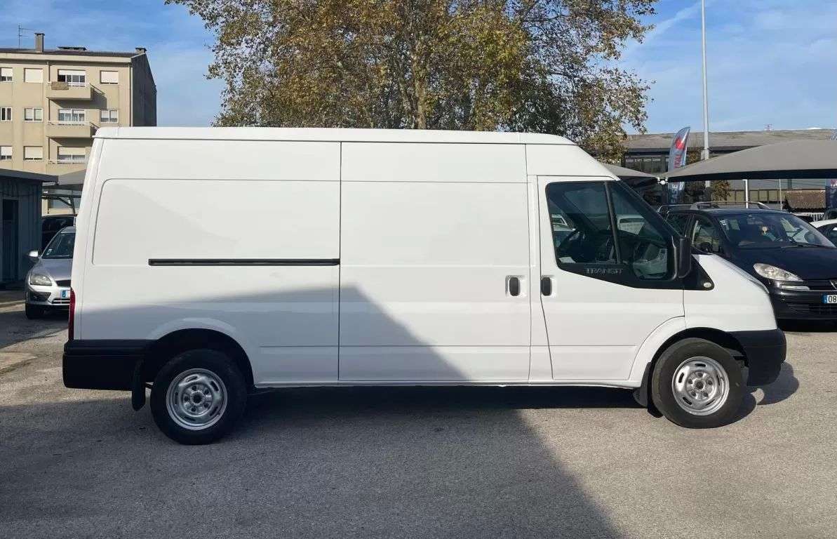 ford-transit-2012-diesel-2200cc