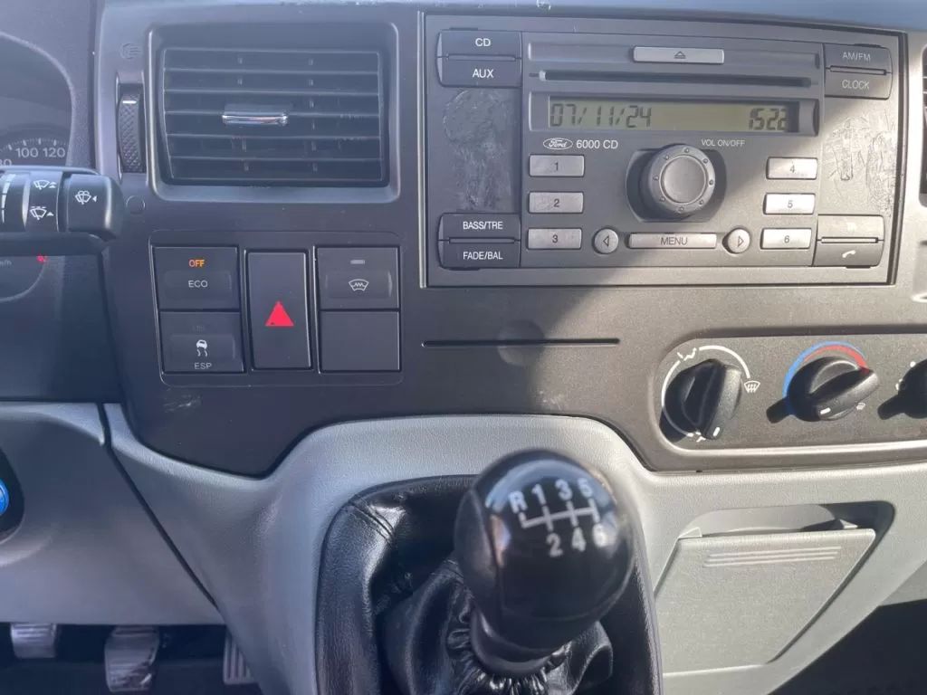 ford-transit-2012-diesel-2200cc