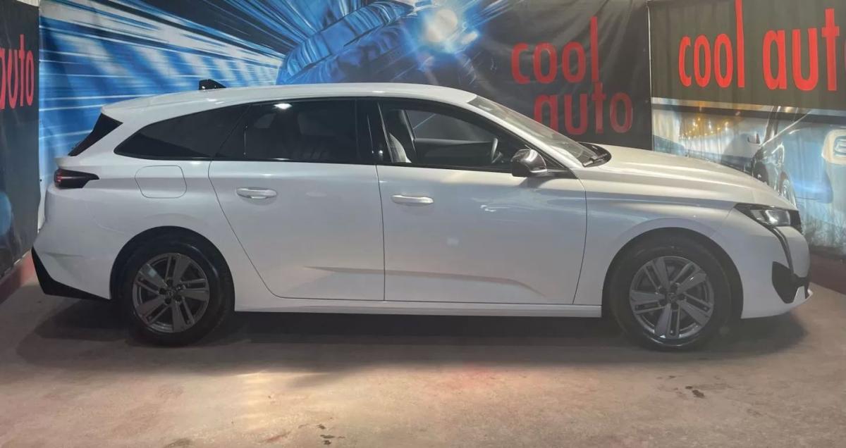 peugeot-308-sw-2022-diesel-1499cc
