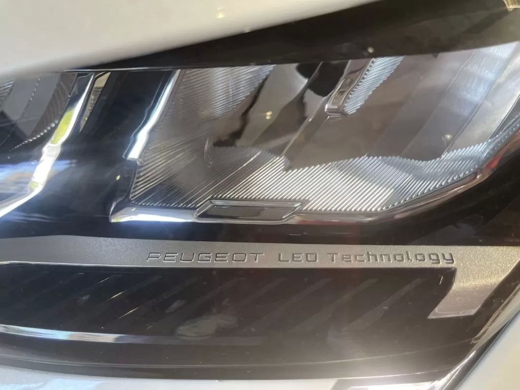 peugeot-308-sw-2022-diesel-1499cc