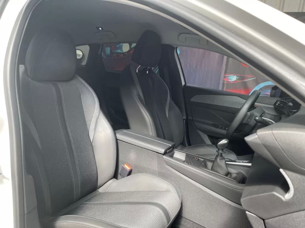 peugeot-308-sw-2022-diesel-1499cc