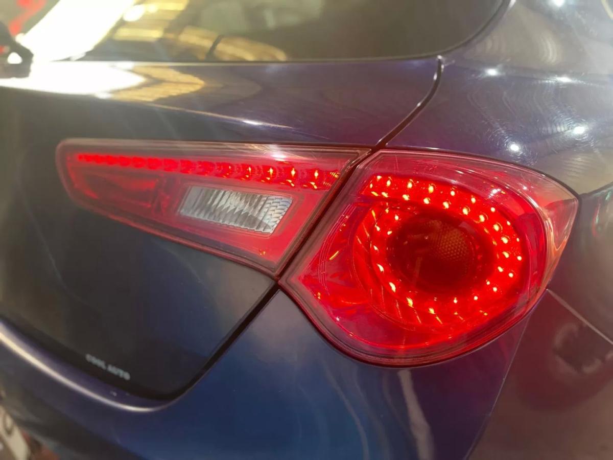 alfa-romeo-giulietta-2011-diesel-1598cc