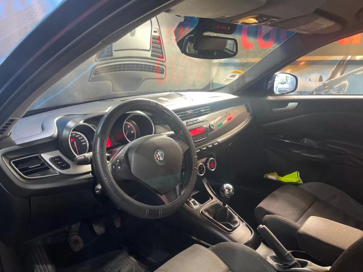 alfa-romeo-giulietta-2011-diesel-1598cc