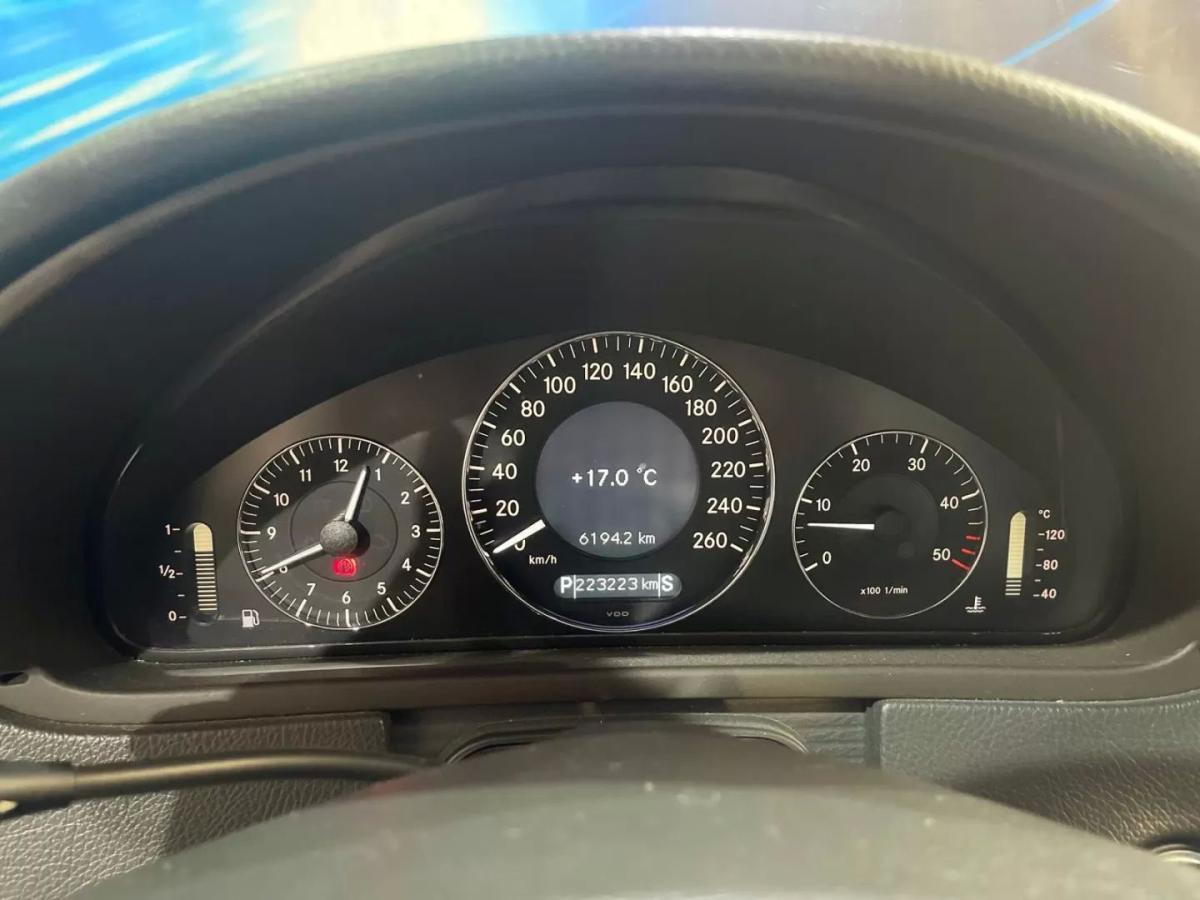 mercedes-benz-clk-2005-diesel-2148cc