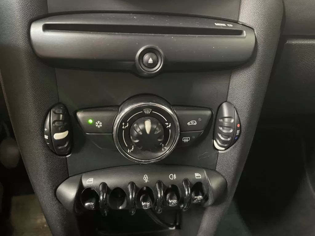 mini-one-2011-diesel-1560cc