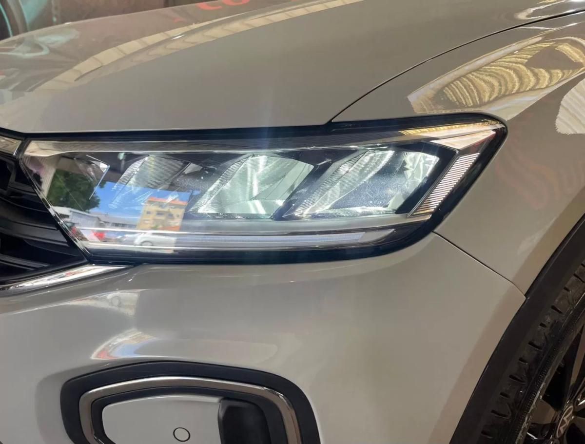 volkswagen-t-roc-2024-gasolina-999cc