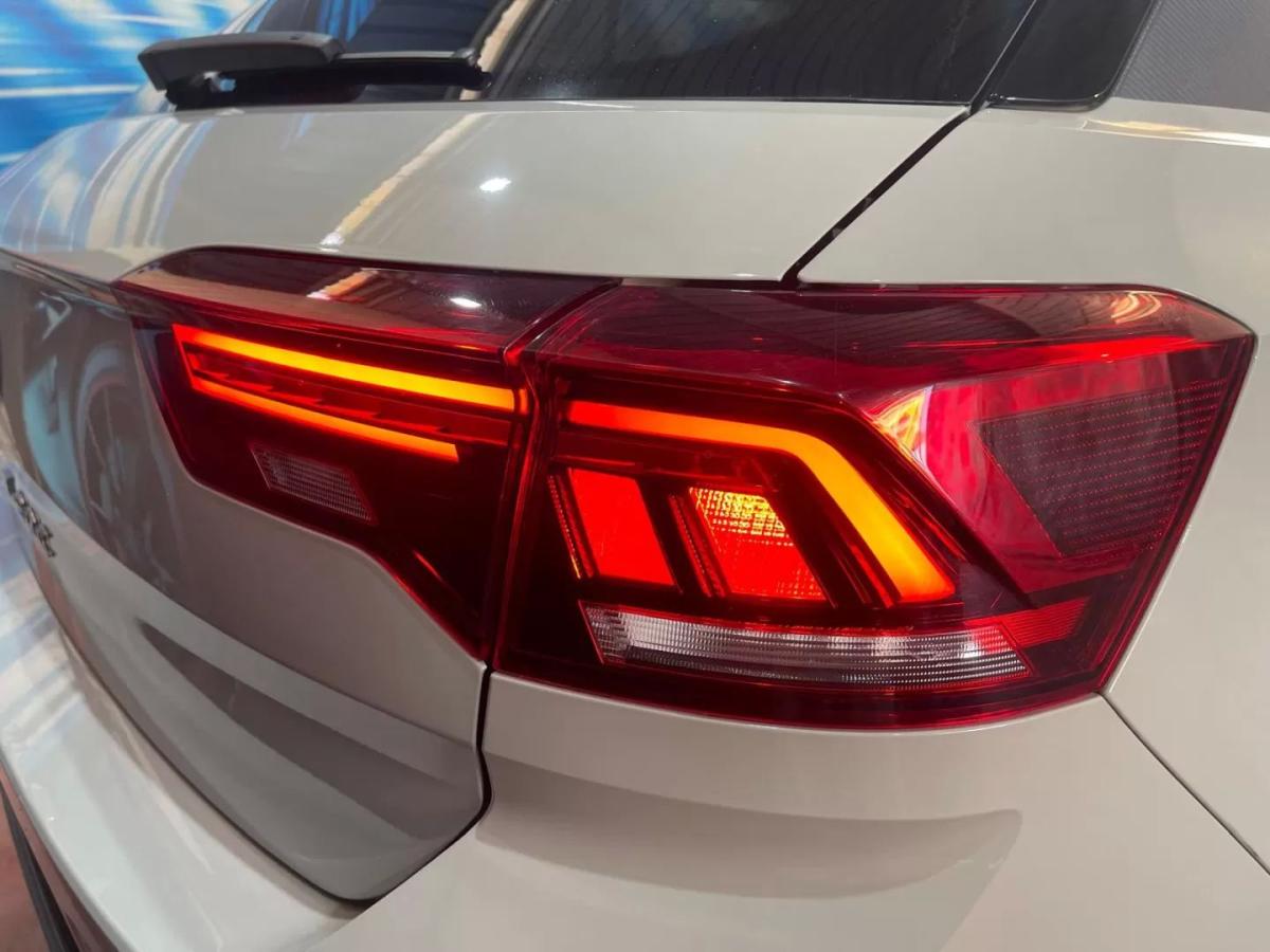 volkswagen-t-roc-2024-gasolina-999cc