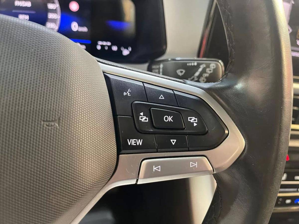 volkswagen-t-roc-2024-gasolina-999cc