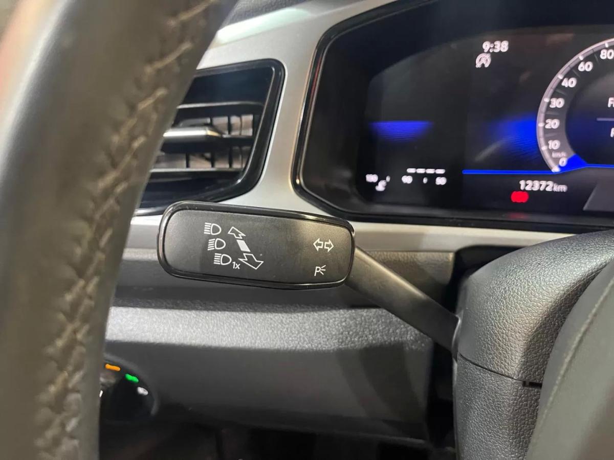 volkswagen-t-roc-2024-gasolina-999cc