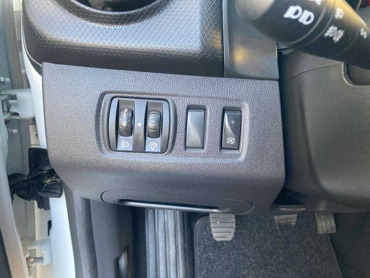 renault-clio-sport-tourer-2018-gasolina-898cc