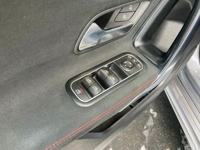mercedes-benz-classe-a-2021-gasolina-1332cc