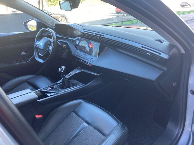 peugeot-308-2022-diesel-1499cc