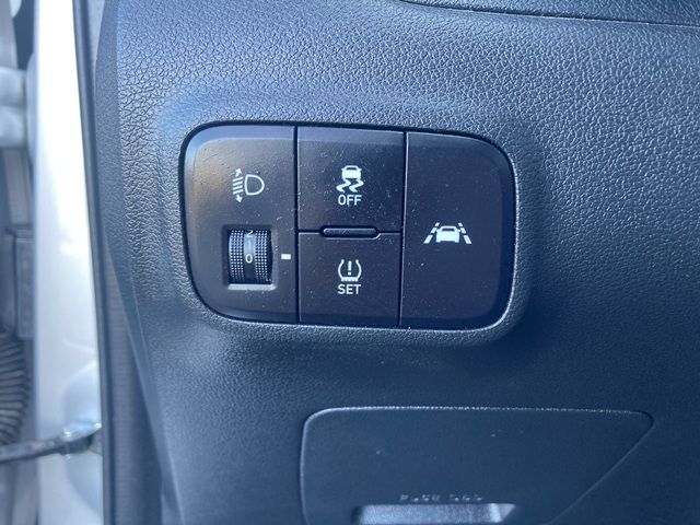 hyundai-i10-2021-gasolina-998cc