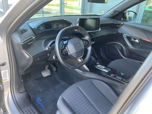 peugeot-e-2008-2023-eletrico-0cc
