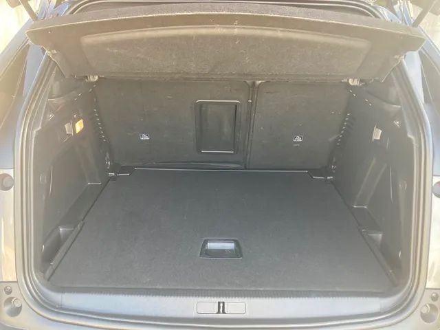 peugeot-3008-2023-gasolina-1199cc