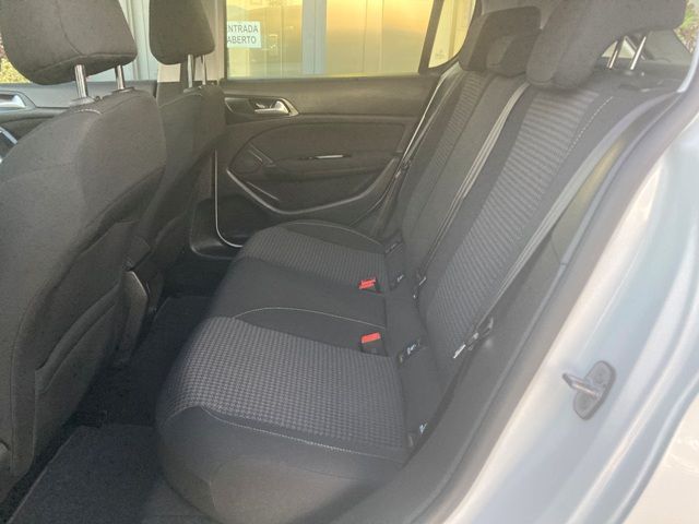 peugeot-308-2019-diesel-1499cc