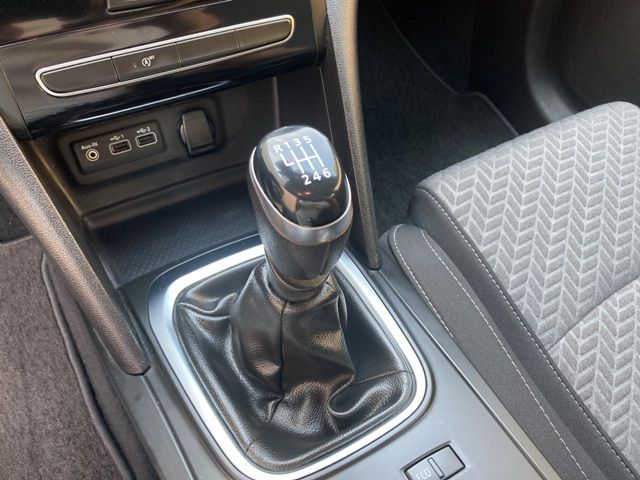 renault-megane-sport-tourer-2022-diesel-1461cc