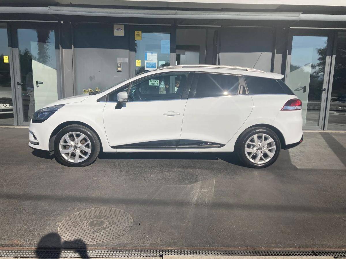 renault-clio-sport-tourer-2019-diesel-1461cc