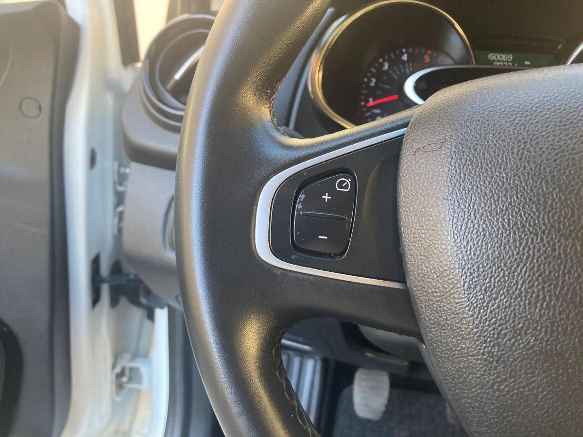 renault-clio-sport-tourer-2019-diesel-1461cc