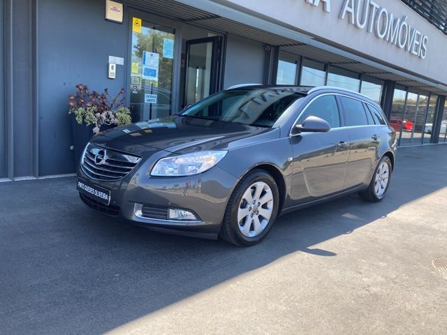 opel-insignia-sports-tourer-2011-diesel-1956cc