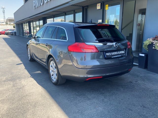 opel-insignia-sports-tourer-2011-diesel-1956cc