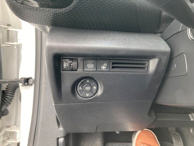 citroen-c4-2023-diesel-1499cc