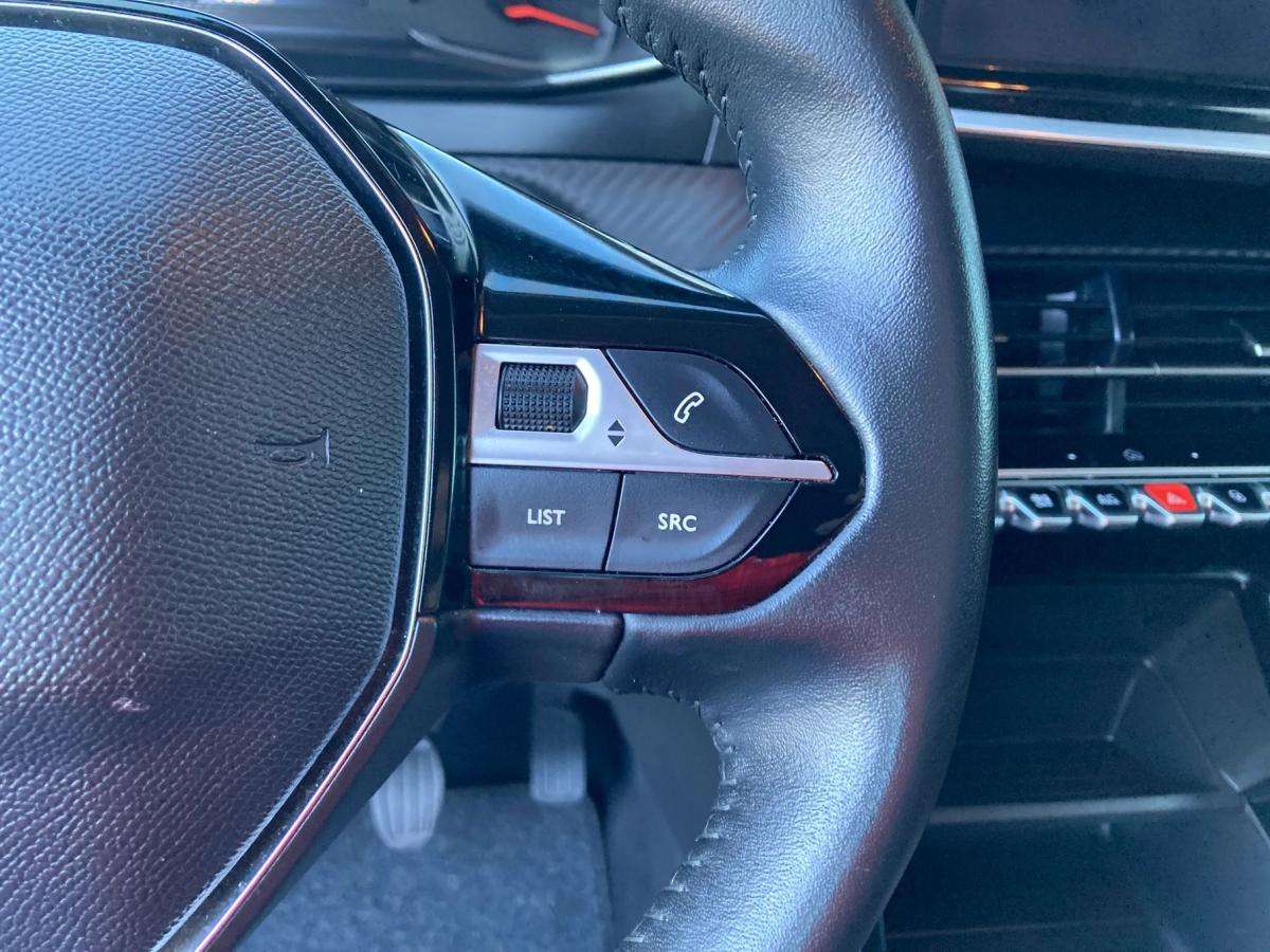 peugeot-208-2024-gasolina-1199cc