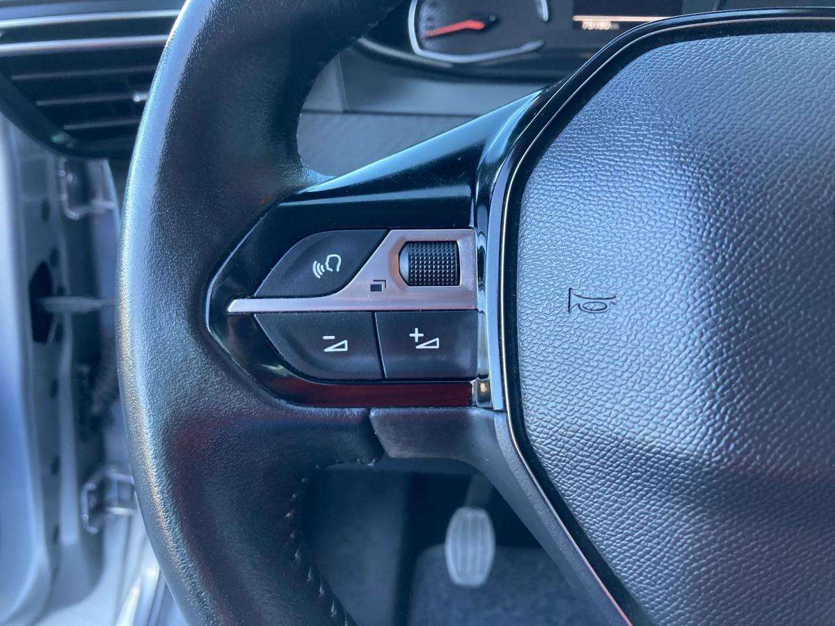 peugeot-208-2024-gasolina-1199cc